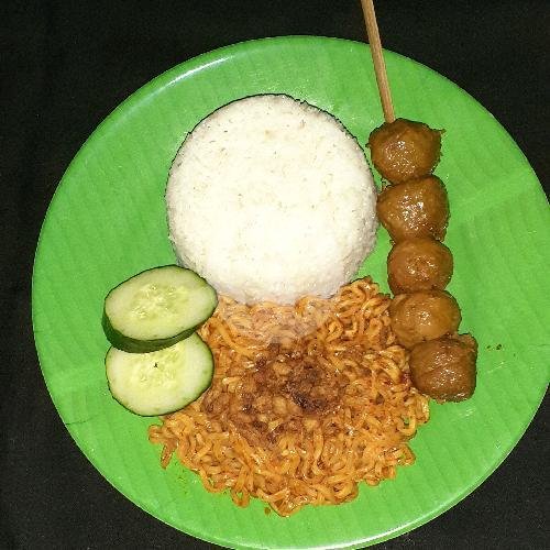 Nasi Putih menu Ayam Bakar Trancam Monia, Cendana Residence