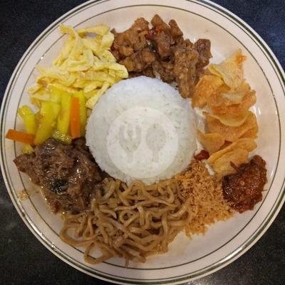 Nasi Langgi menu Rumah Makan Indah Sari, MT Haryono