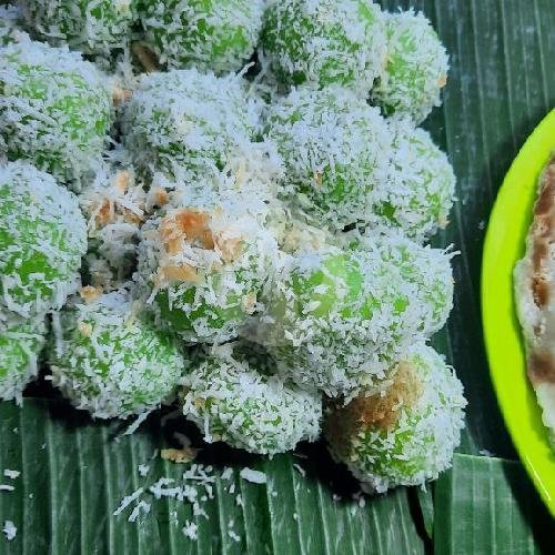 GURANDIL 1 PORSI menu KUE BASAH DAN AWUG IBRAHIM, Cijagra Lengkong