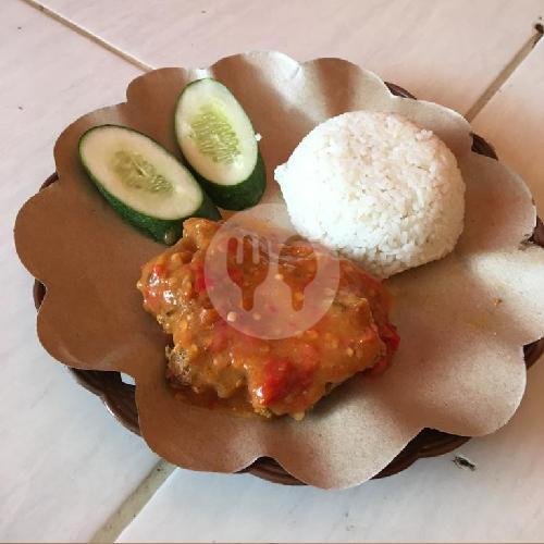 Ayam Geprek + Nasi menu DF ayam Geprek