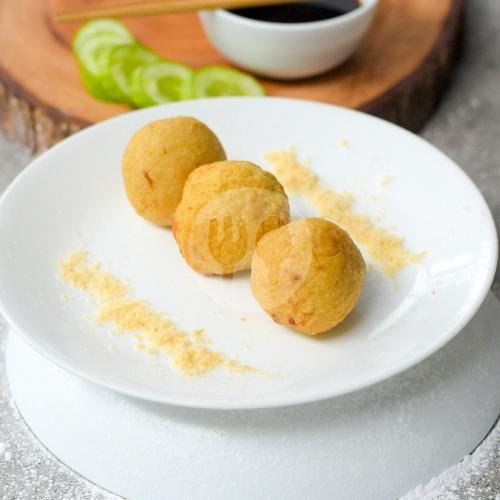 Kulit menu Pempek Nyonya Liem