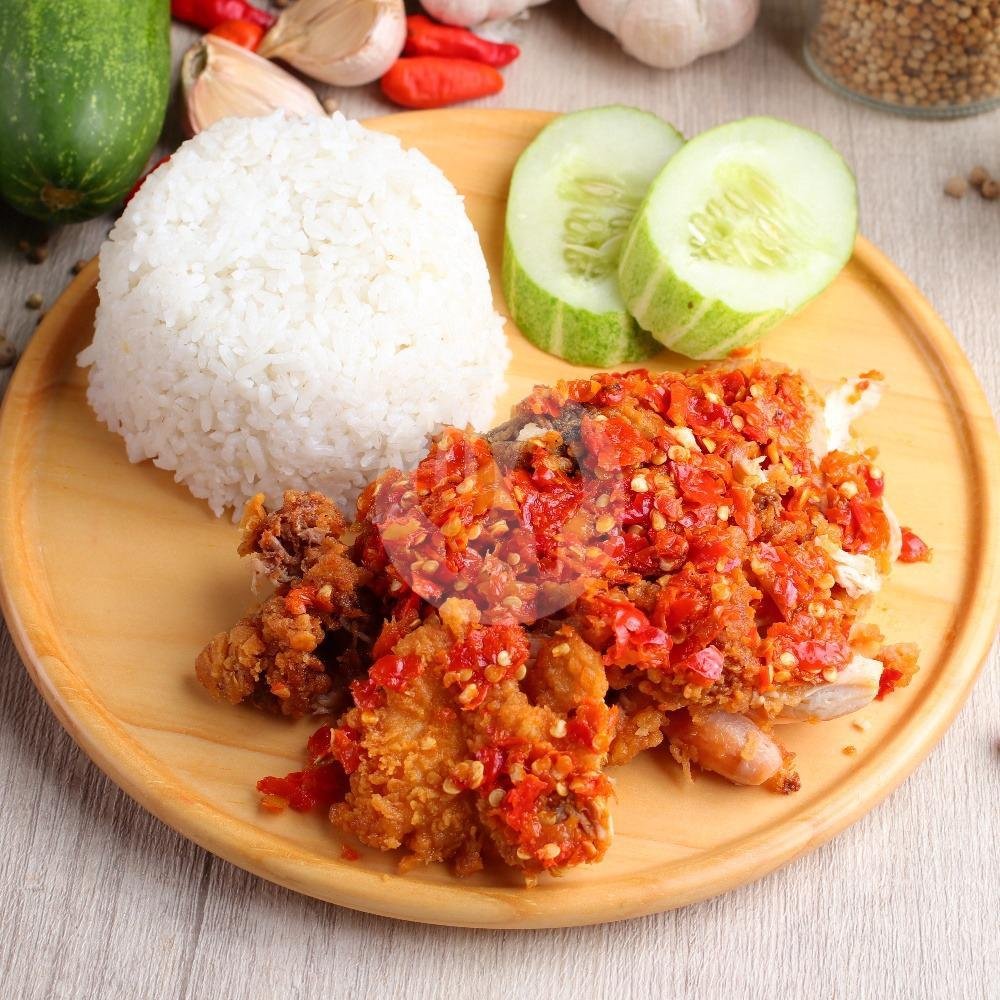 Review I Am Geprek Bensu Cipete: Pengalaman Campur Aduk dengan Ayam Geprek dan Mie Ayam Geprek