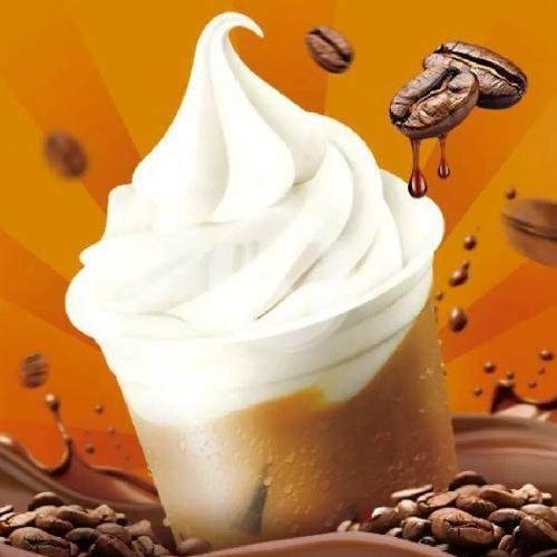 Strawberry Lucky Sundae menu Mixue, Gegerkalong Hilir