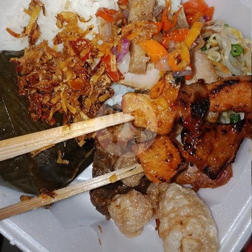 Nasi Campur Babi Guling Komplit menu Nasi Campur Bali DEWI