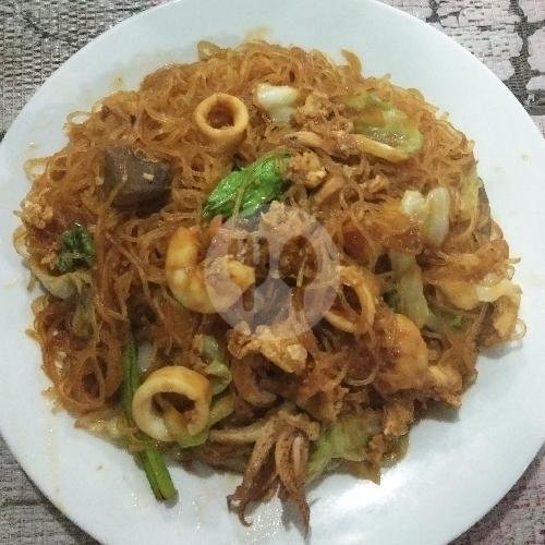 Nasi Goreng Gila (Jumbo) menu Seafood & Ikan Bakar Putra Semarang