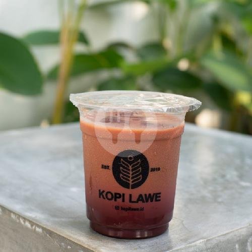 Matcha Presso menu Kopi Lawe, Laweyan
