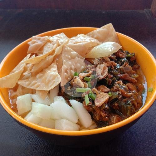 Mie Ayam Pangsit 13: Hidden Gem Kuliner di Karangploso, Malang