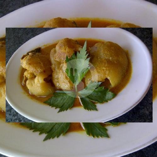 Ayam Pop menu Rumah Makan Padang Minang Ria, Kusumanegara