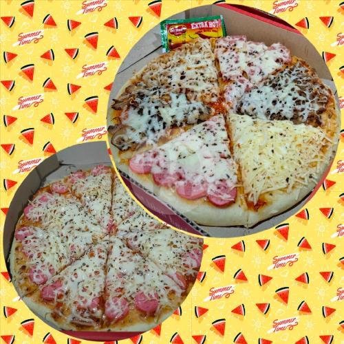 Pizza Oseng Ayam menu Queen Pizza Jogja, Umbulharjo