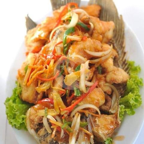 Fuyung Hay Ayam menu Bakmie & Seafood 97, Kemang