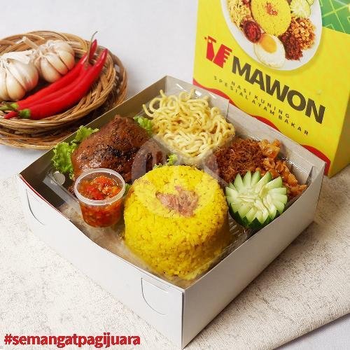 Review Ayam Bakar Mawon: Nasi Kuning Spesial yang Bikin Ketagihan di Lowokwaru Malang