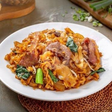 Kwetiau Goreng Sapi menu Kwetiau Sapi Akhiang 79, Glodok