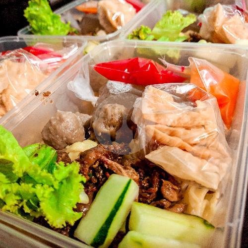 Mie Pangsit Ndelik Jumbo menu Mie Pangsit Waroeng Ndelik, Gresik Kota