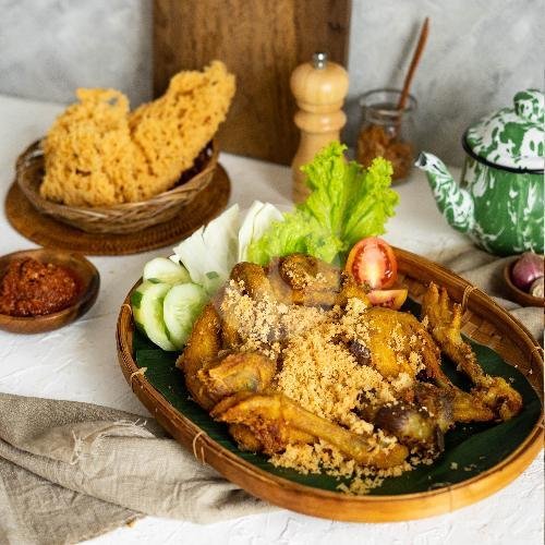 Ayam Kremes Ekoran menu Dapur Oma Fidi, Citraland