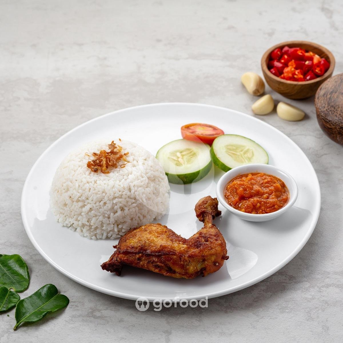 NASI AYAM GORENG PAHA menu Ayam Goreng Lesehan Pak Din, Depok
