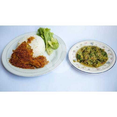 Ayam Serundeng Sambel Dadakan Kantin Salwa menu Ayam Serundeng Sambal Dadak Kantin Salwa