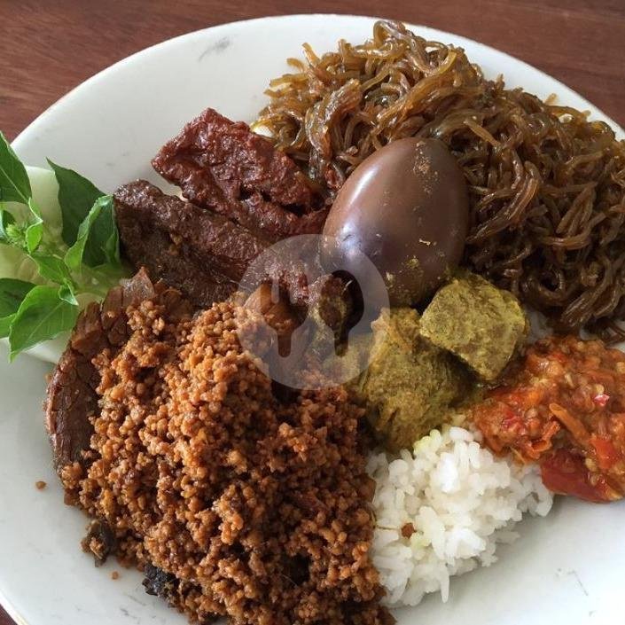 Nasi Empal menu Nasi Campur Pojok Tambak Bayan, Darmo Permai