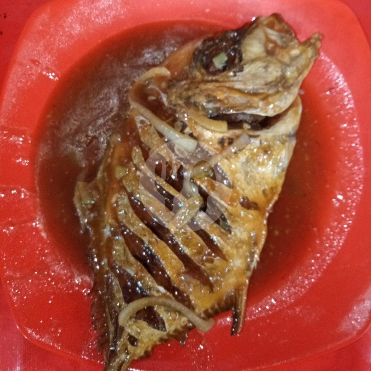 Nila Saos Padang menu Nasi Uduk 69 Seafood, Hj Nawi