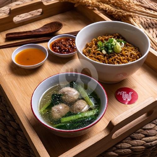 Yamin Manis Sei Sapi menu Bakmi Tjap Naga - Jatinangor, Cikeruh