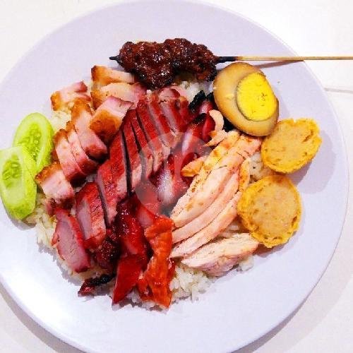 Nasi Hainam Campur Spesial menu Tjiang, Kebonjati