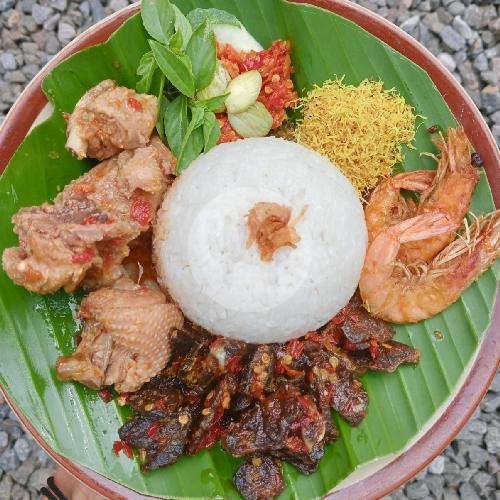 Nasi Bebek Sambel Ijo menu Lesehan DAPUR MAMICA
