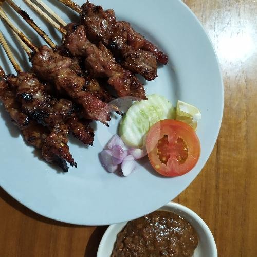 Gule Kambing menu Sate Tegal Kambing Muda Hj Muthmainah, Jalan DR Djunjunan 150