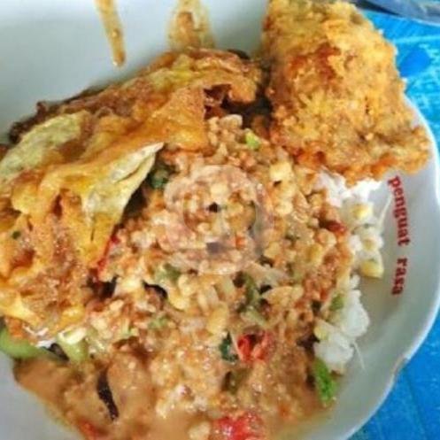Nasi Pecel menu Sate Lawu, Kedungkandang