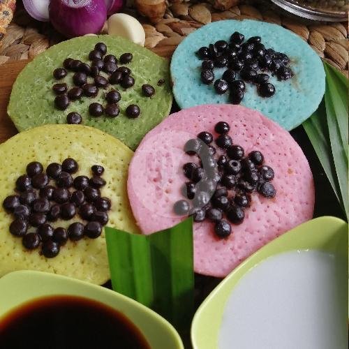 Surabi Oncom Telur Mozzarella menu Surabi Buah Batu Mang Tinut