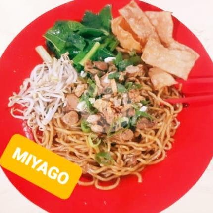 Mie Ayam Dan Bakso Pesona88: Pengalaman Kuliner yang Tak Terlupakan di Pekalongan