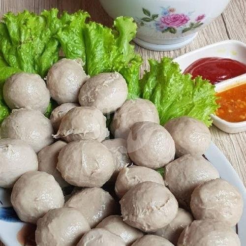 Pentol Kecil menu Bakso Bakar Sholeh, Pakisaji