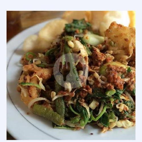 Karedok Tidak Pedas menu Lotek Sidho Mampir, Sarimanah