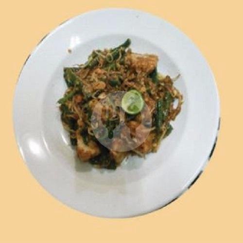 Nasi Bakmoy menu Ayam Betutu Bali Lais, Perum Puri Mas