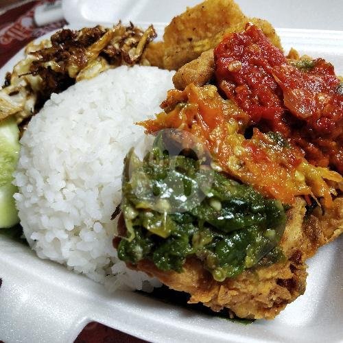 Review Restoran Ayam Kejot di Parak Gadang: Makanan Enak dan Harga Terjangkau