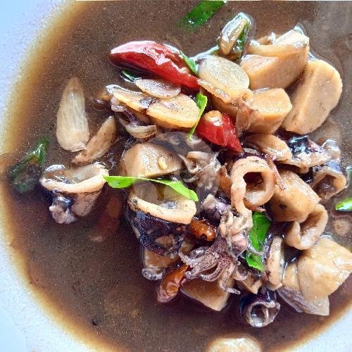 Review Warung Tersanjung: Kuliner Lokal yang Wajib Dicoba di Malang