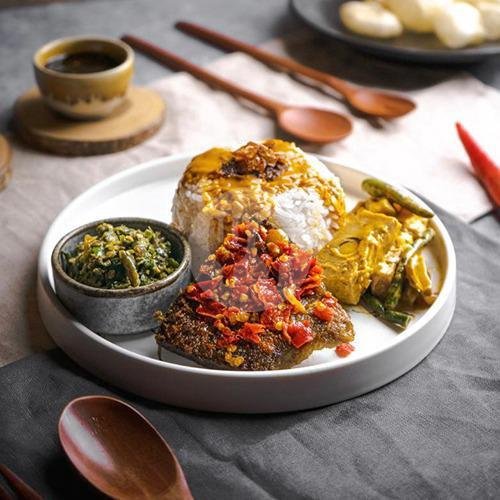 Rendang Sapi Merdeka menu Padang Merdeka, Pluit