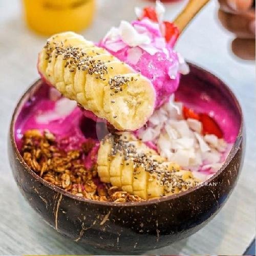 Smoothiesbowl Dragonrich menu Tropical Mansion Juice & Salad Express, Bungur 1