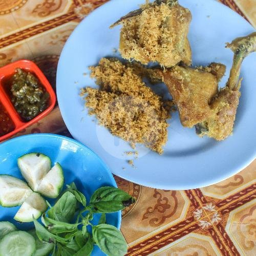 Rempelo Ati Goreng Serundeng menu Warung ZM, Buahbatu