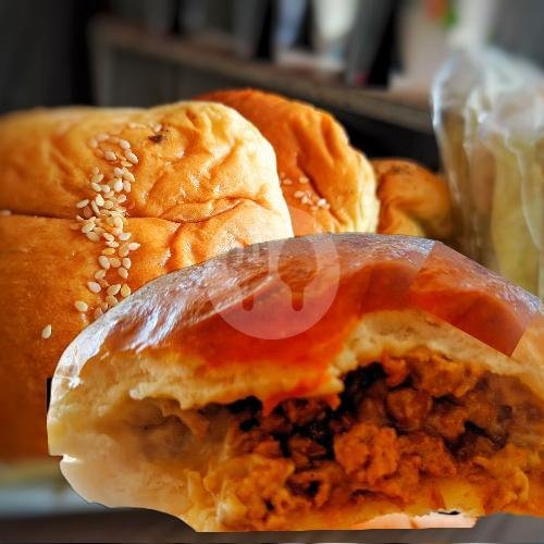 Madiun Softly Bread Pedas menu Madiun Softly Cake, Tri Jaya 4 No 11