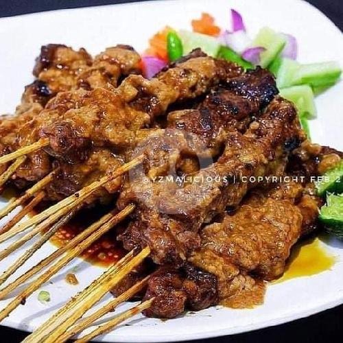 SATE AYAM 30 tusu Pakek bumbu Kacang +irisan bawang Merah menu SATE SOTO MADURA CAK OHA