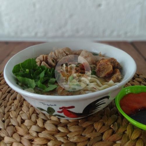 Soto Bakso Urat Pak Rohman: Surga Kuliner di Bantul yang Wajib Dicoba Soto Bakso Urat Pak Rohman: Surga Kuliner di Bantul yang Wajib Dicoba
