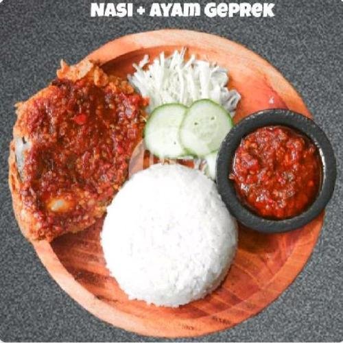 Review Menarik Ayam Tonk Kampus Kuranji: Surga Kuliner dengan Harga Terjangkau