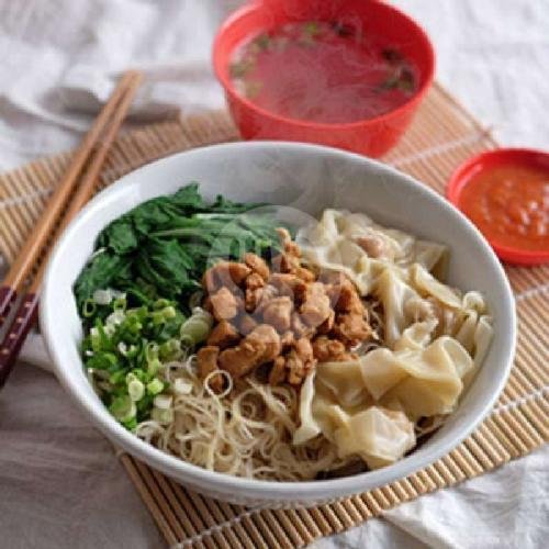 Bakmi Ayam Bakso menu Bakmi Ayam Keriting Bowo