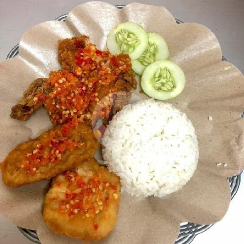 Nasi + Kepala Geprek menu RKC Kitchen, Mlati
