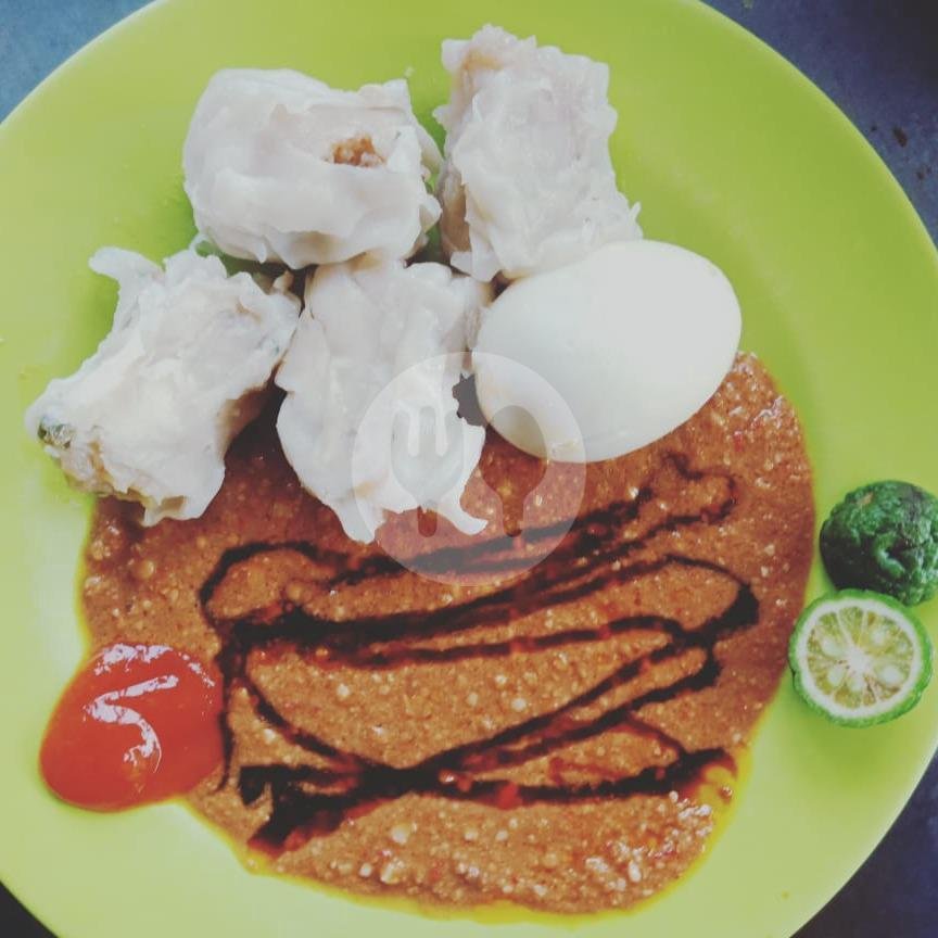 Siomay Komplit ( Siomay + Tahu + Telor + Kentang + Kol ) menu Es Sekoteng & Siomay Bandung KIA ( A Dedi), Karawang