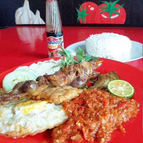 Special Nasi Penyetan Usus Goreng menu Nasi Tempe Penyet C-HO