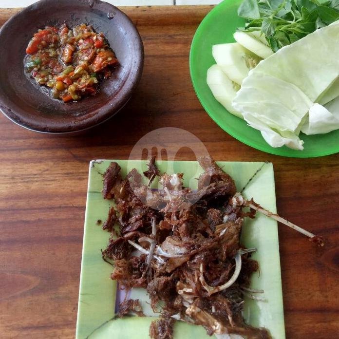 Bebek Wutuh / 1 Ekor menu Bebek Goreng H. Slamet Tipes, Serengan
