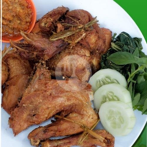 Ayam Utuh (Berat 1,1Kg) menu Ayam Remok, Muntilan