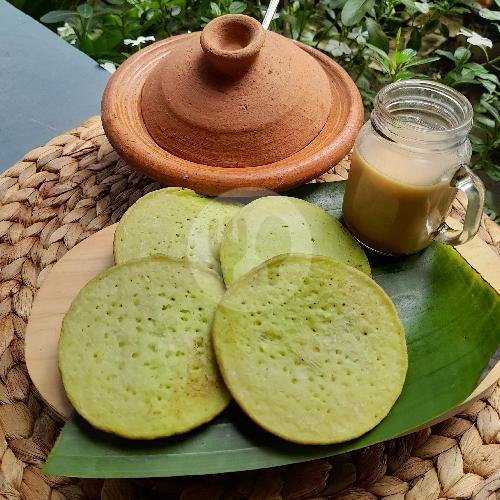 Surabi Oncom Telur menu Surabi Buah Batu Mang Tinut