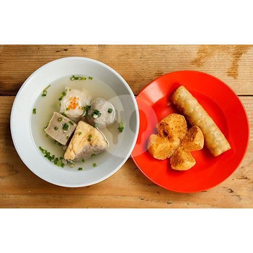 Review Kuliner: Bakwan Sapi Surabaya Dr. Yuliana, Bangirejo – Permata Tersembunyi di Yogyakarta