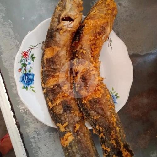 Ikam Kembung Goreng menu RM Kawan Lamo, kesambi